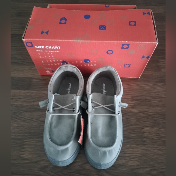 oomphies Other - Oomphies Parker Boy size 12 youth shoes